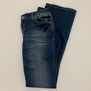 INC BOOTLEG CURVY FIT SHORT JEAN